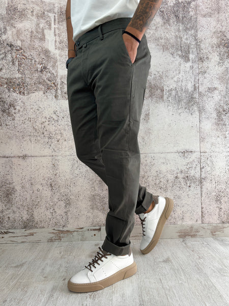 Pantalone chino verde militare