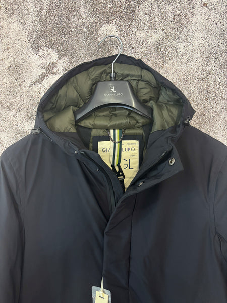 Giubbotto parka lungo col. Nero