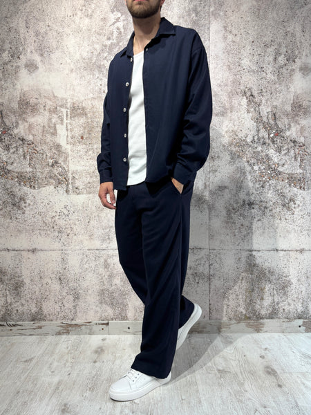 Completo camicia pantalone blu misto lino