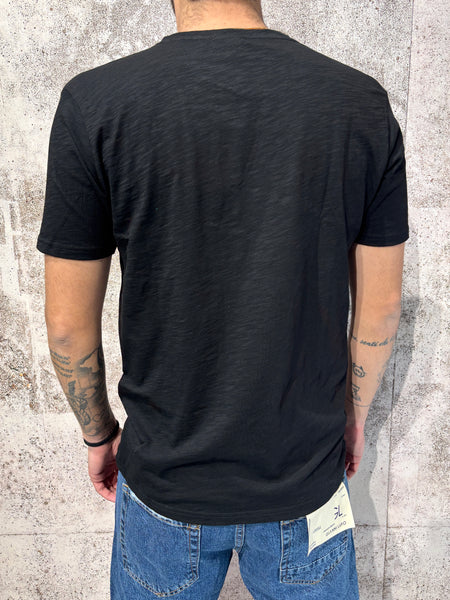Black slub V-neck T-shirt