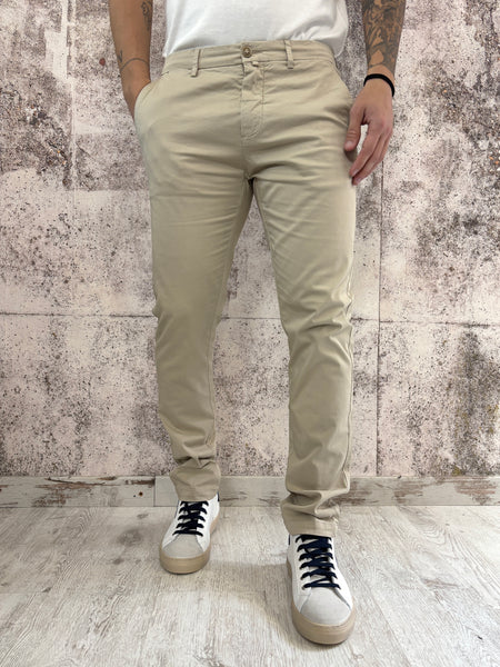 Pantalone chino beige art. Tahoma