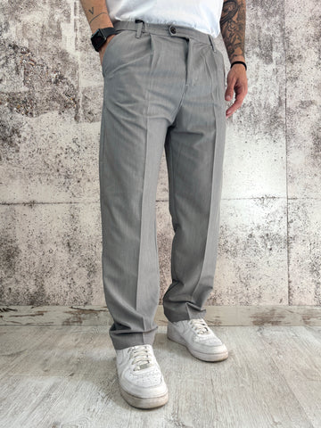 Pantalone a palazzo grigio