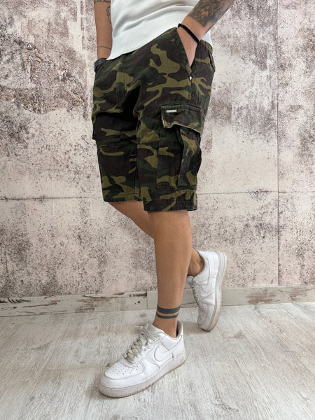 Bermuda cargo camouflage
