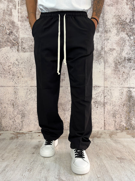 Pantalaccio palazzo nero