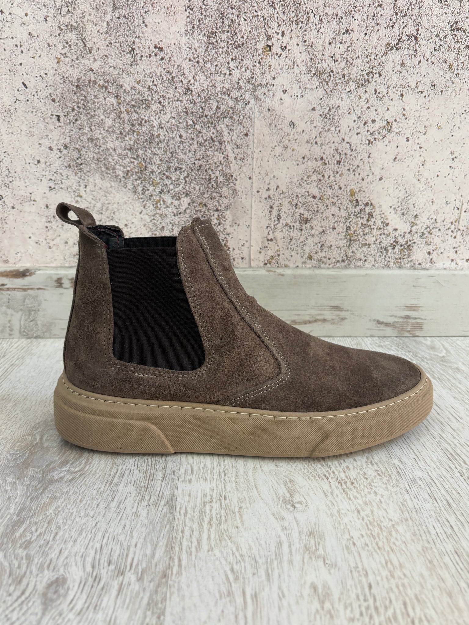 Stivaletto camoscio beige