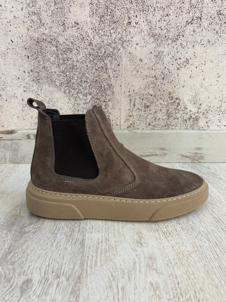 Stivaletto camoscio beige