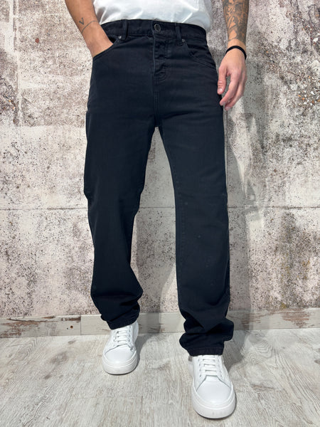 Black Straight Fit Jeans