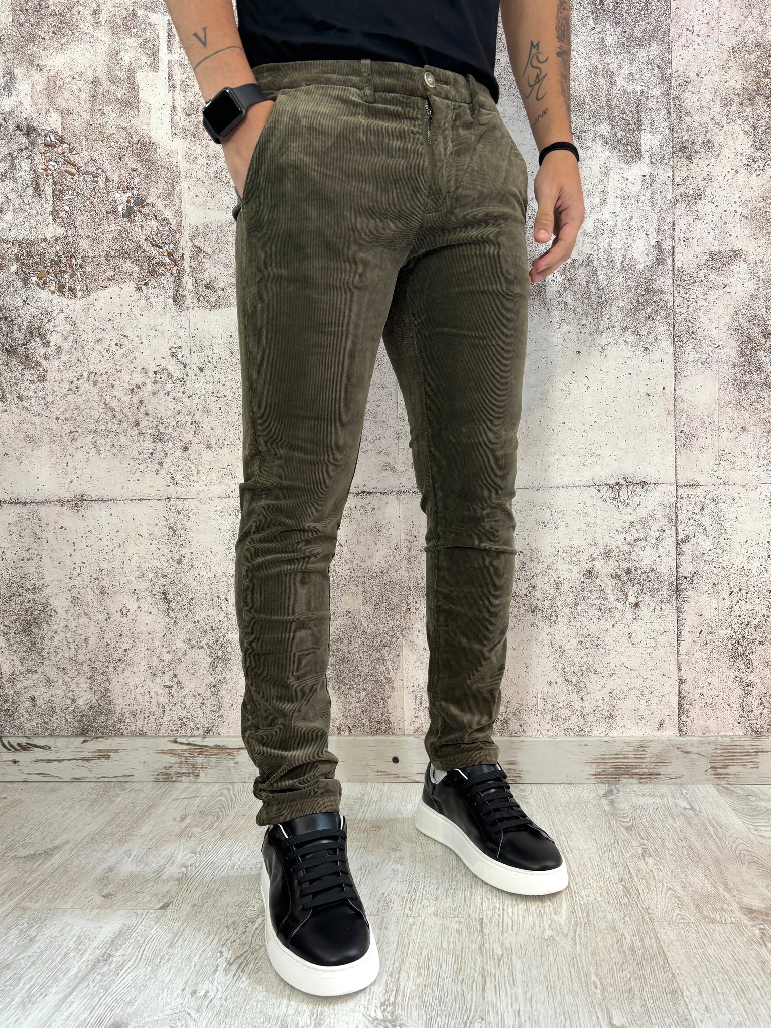 Pantalone chino velluto verde militare