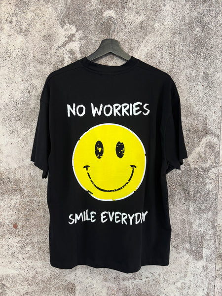 T-Shirt nera Smile