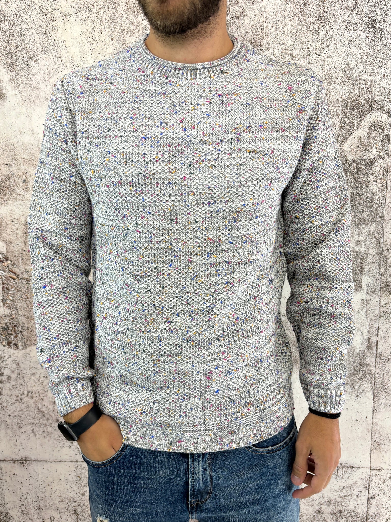 Maglione girocollo panna bottonato