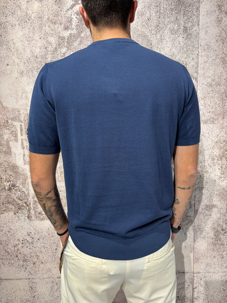 T-Shirt in maglia blu con ricamo