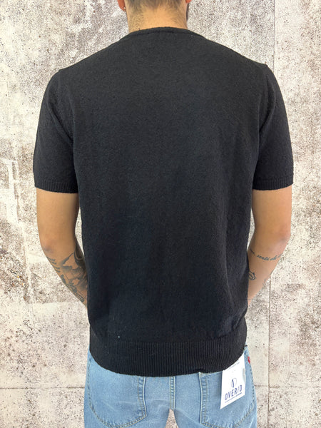 T-Shirt in maglia boucle' nera