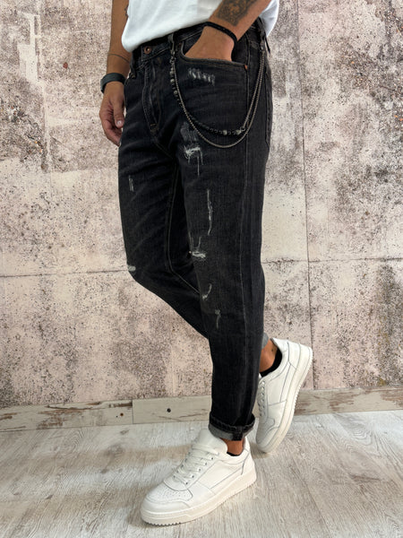 Jeans nero Carrot fit con piccole rotture