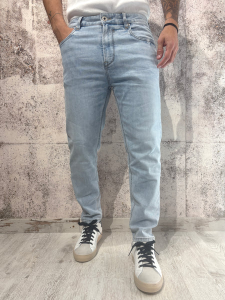 Jeans Carrot fit art. GL66