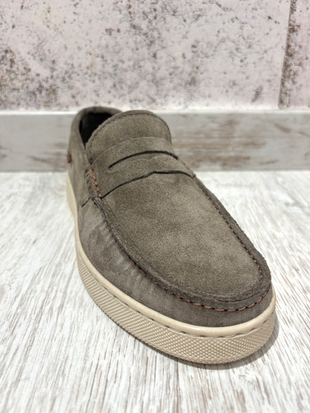Mocassino camoscio taupe'