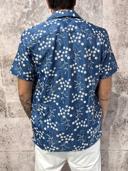 Camicia m/m blu ricamo bianco