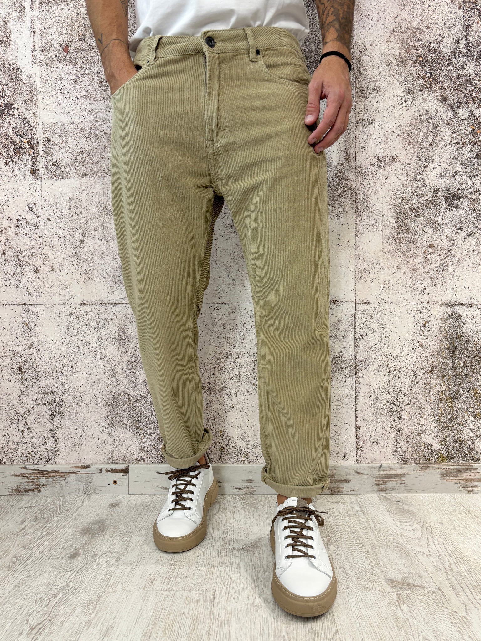 Pantalone velluto beige mod. Cooper