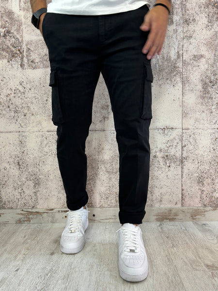 Pantalone cargo nero Slim Fit