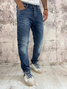 Jeans Regular fit art. D03