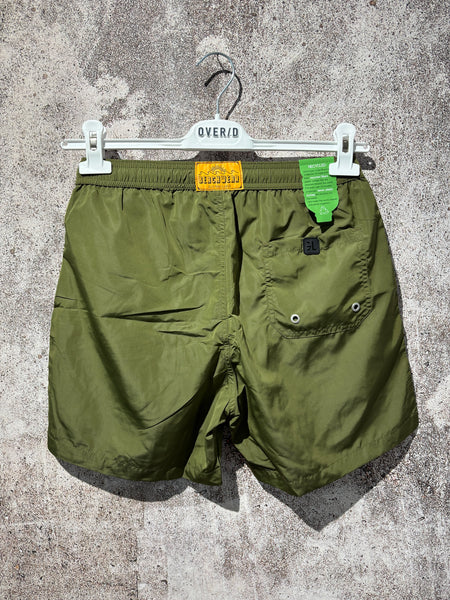 Costume verde militare