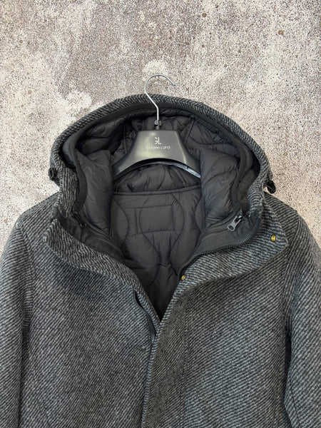 Cappotto spigato grigio/nero cappuccio e piumino interno