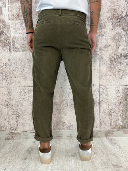 Pantalone verdone velluto costine