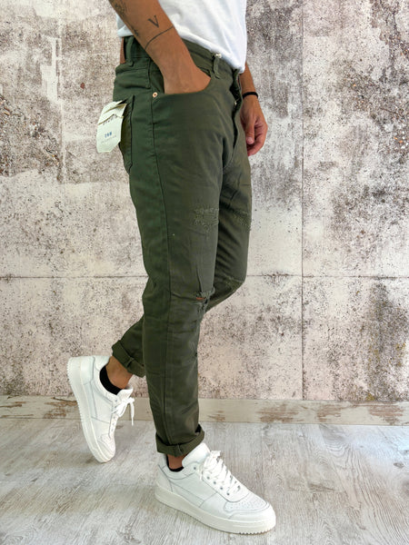 Jeans militare tapered fit con rotture