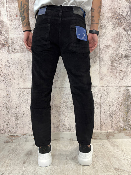 Pantalone velluto nero mod. Cooper