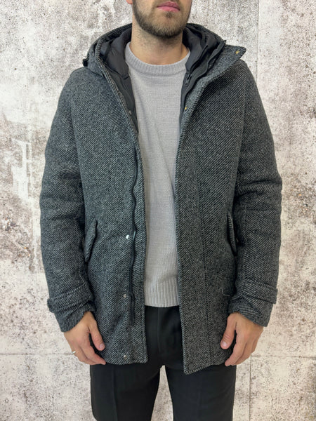 Cappotto spigato grigio/nero cappuccio e piumino interno