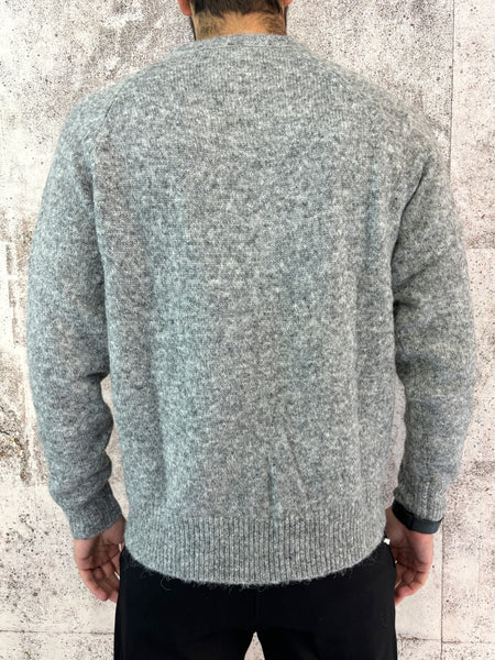 Maglione girocollo grigio effetto boucle'