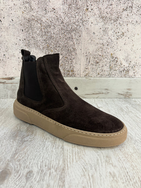 Stivaletto camoscio marrone