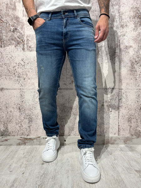 Jeans Slim fit art. D15