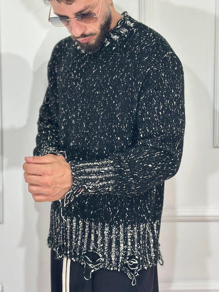 Maglione nero mélange con rotture