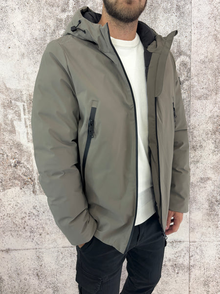 Giubbotto parka corto col. Fango