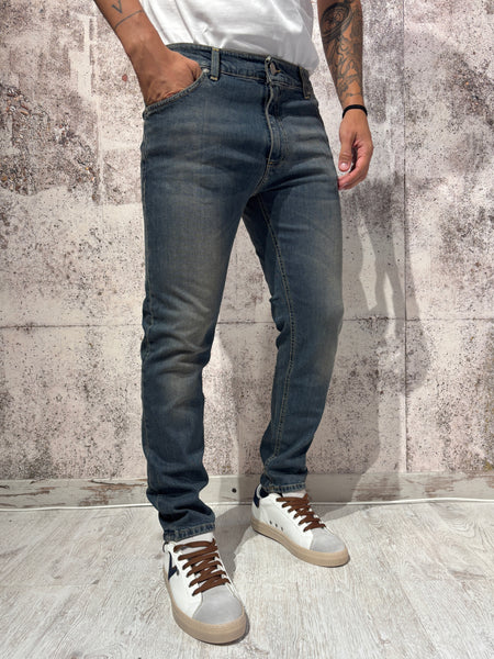 Jeans Slim fit art. V49