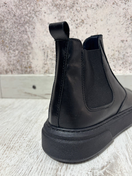Stivaletto Beatles sport pelle nero
