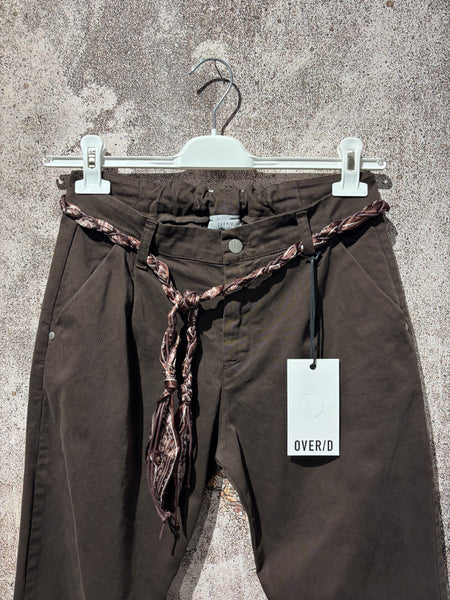 Pantalone chino con pince moro P61