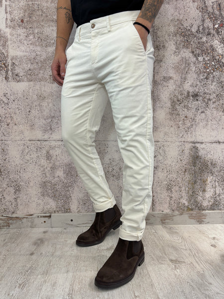 Pantalone chino velluto panna