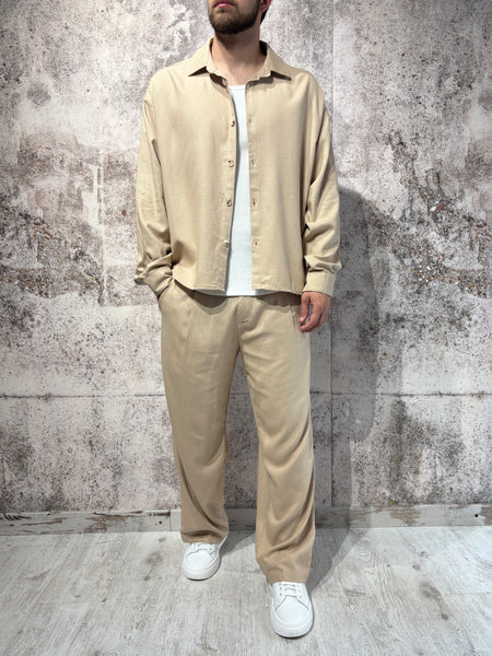 Completo camicia pantalone beige misto lino