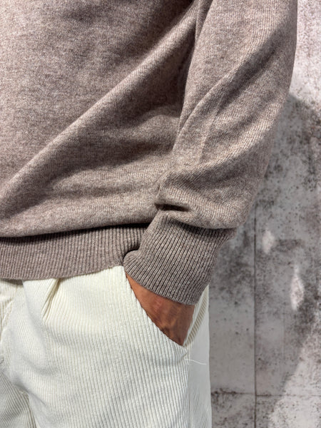 Maglione girocollo tortora misto cashmere
