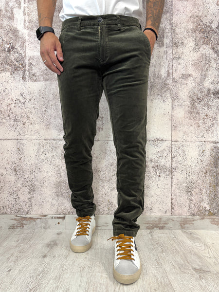 Pantalone chino velluto verde militare
