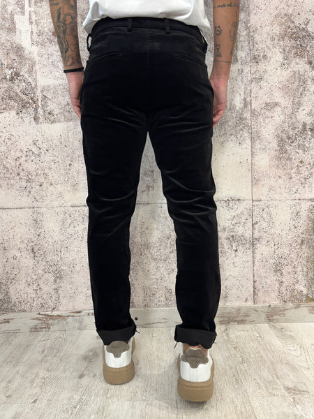Pantalone chino velluto nero
