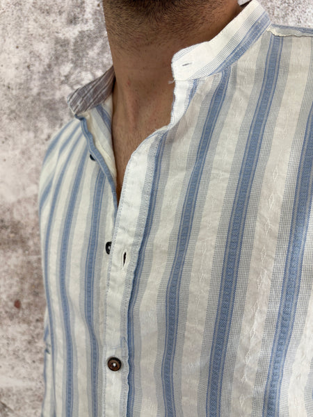 Camicia coreana panna righe azzurre
