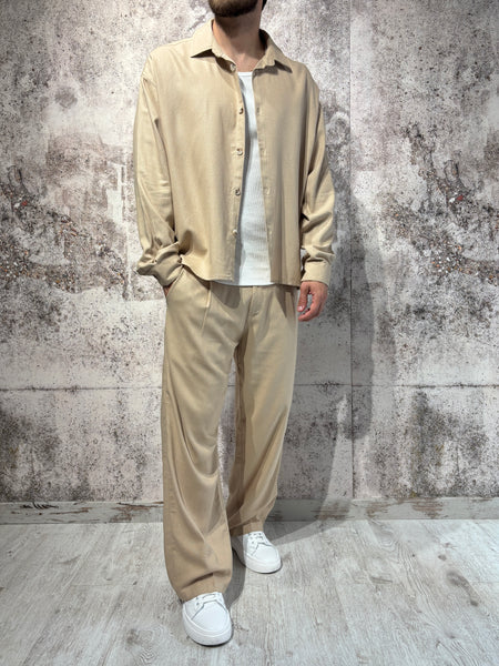 Completo camicia pantalone beige misto lino