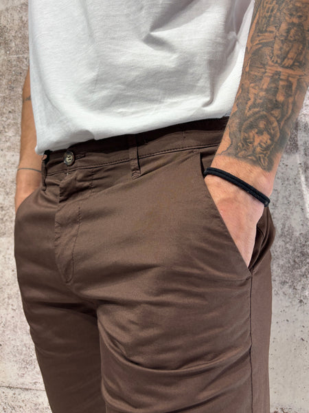 Bermuda chino cioccolato