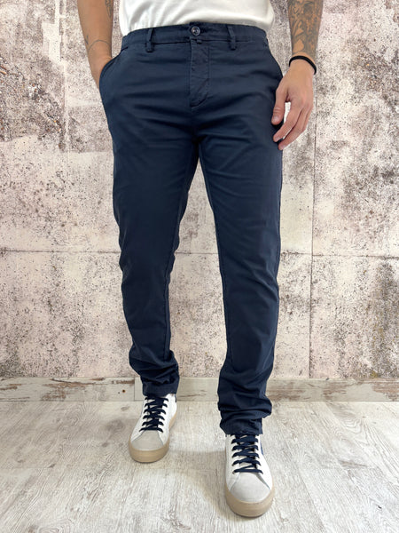 Pantalone chino blu art. Tahoma