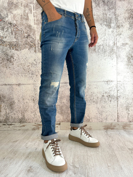 Jeans relaxed fit art. D12