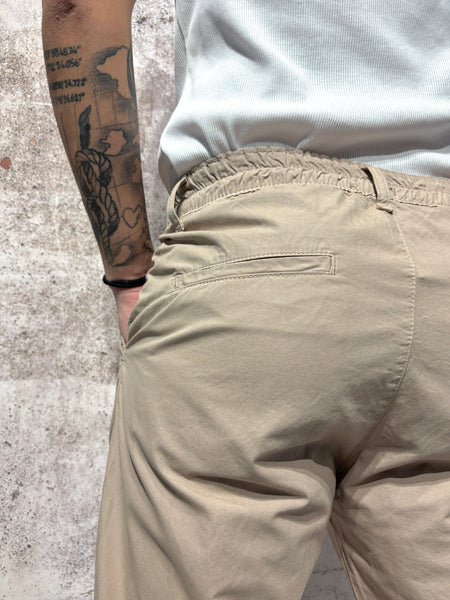 Pantalone beige doppia pinces