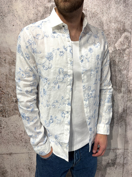 Blue floral print white linen shirt