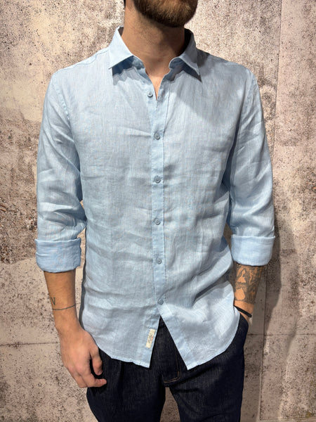 Camicia lino azzurra collo francese